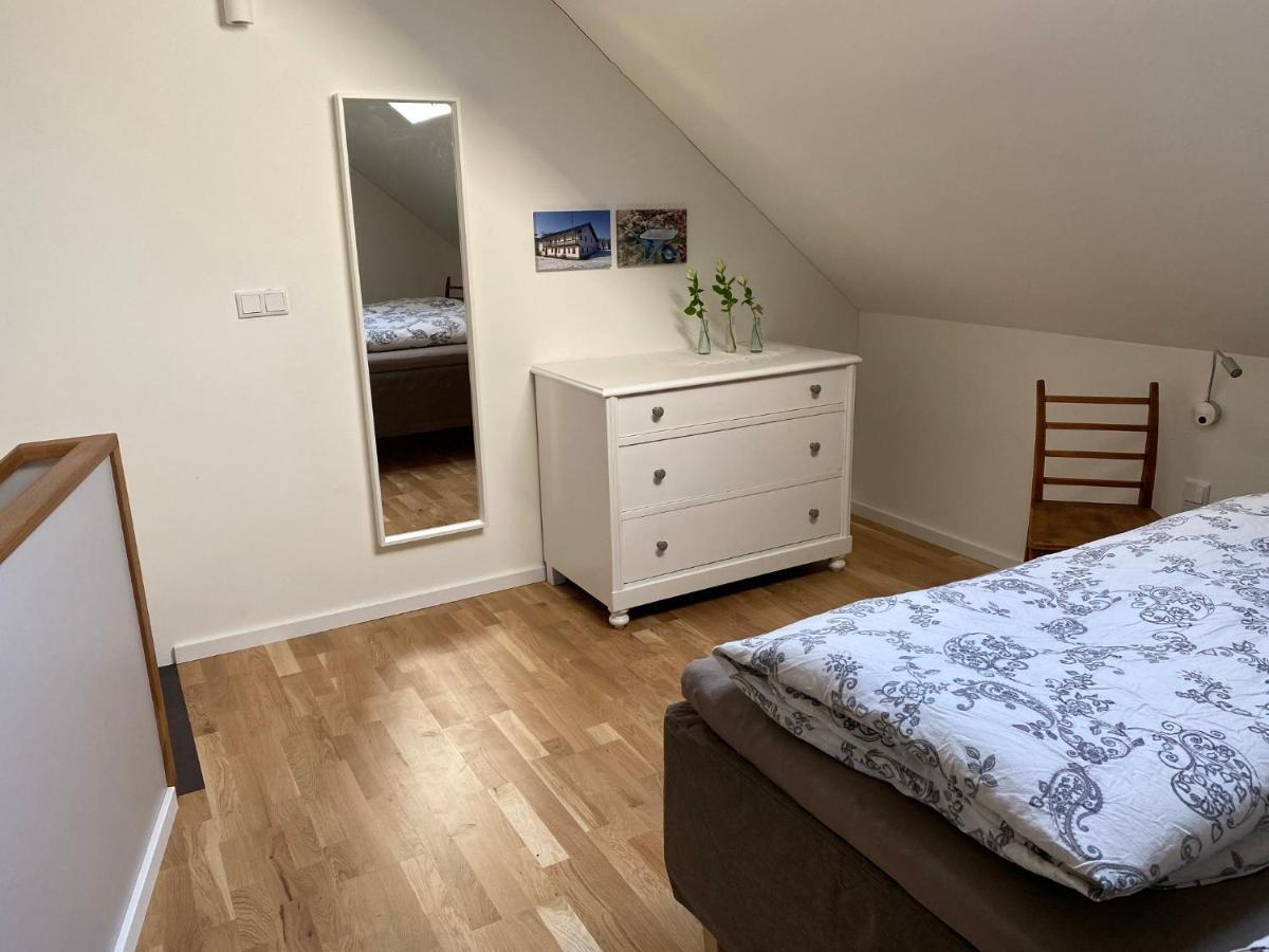 Langquaid Zachhof Niederleierndorf 아파트 외부 사진